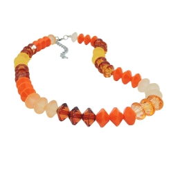 necklace, faceted beads orange-colour, silver coloured beads